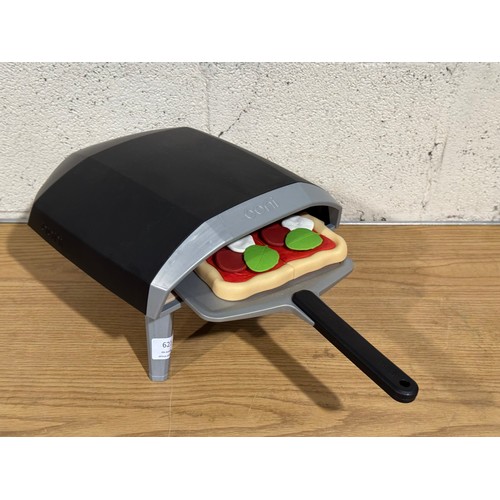 6214 - Ooni Deluxe  Toy Pizza Oven And Topping Station (345-446) *This lot is subject to Vat