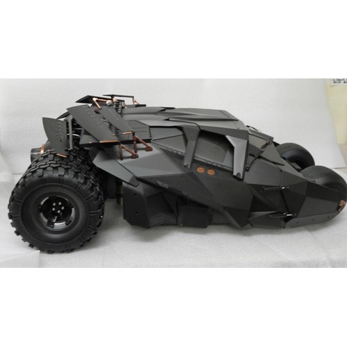 2056 - A large 1/6th scale model, Hot Toys The Dark Knight Trilogy Batmobile Tumbler