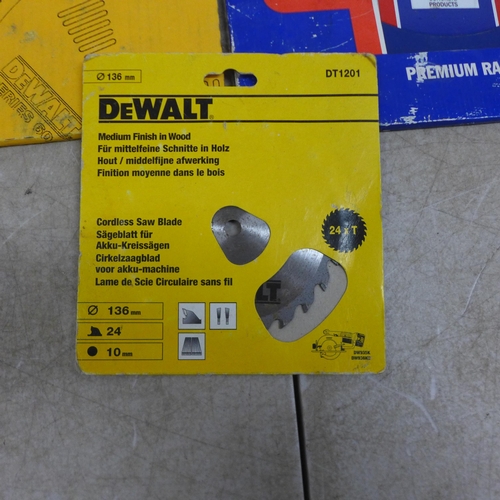 5005A - A quantity of saw blades and cutting discs including DeWalt, Technidiamant and Turbolite