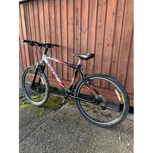 8157 - A Trek 4700 Alpha aluminium framed front suspension hardtail mountain bike  * Police repossession