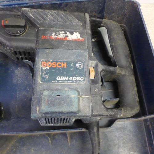 5039 - A Bosch GBH 4 DSC, 110V hammer drill - in case