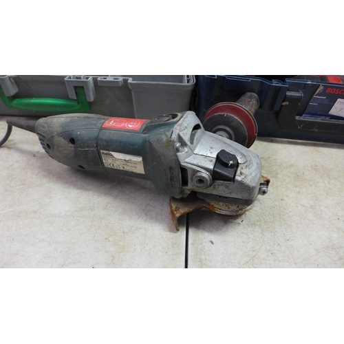 5042 - 3 power tools including a Metabo 110V angle grinder, a Hitachi DH 24DVA, 24V hammer drill with 24V b... 