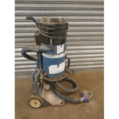 5165 - A Dust Control DC2500, 110V mobile dust extractor