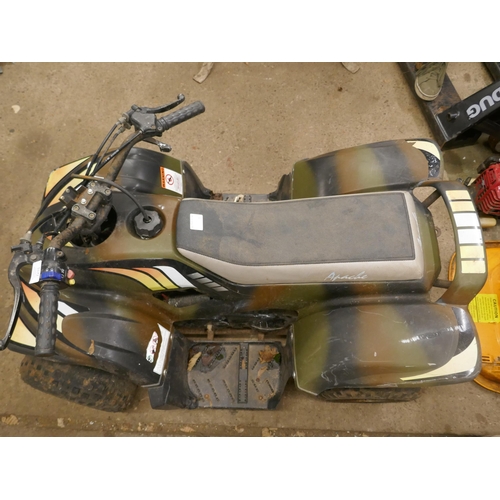 5172 - An Apache petrol driven mini quad bike with key