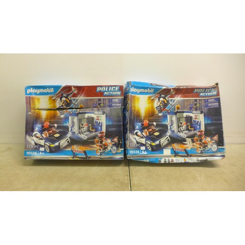 5042A - Two Playmobil police action sets - incomplete (70326)