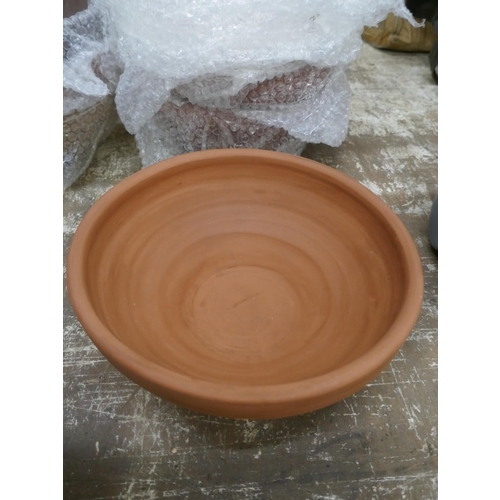 5144 - 8 terracotta bowls