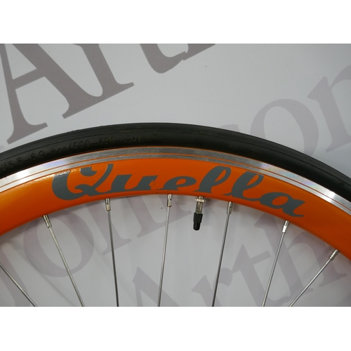 5266 - A pair of Quellla alloy cycle track rims and tyres size 700x25c (front and rear) - unused