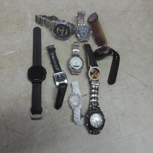 5067 - A quantity of assorted wristwatches including some Smartwatches