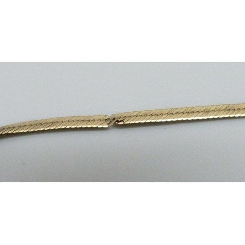 7016 - A 9ct gold necklace, 2.6g, a/f