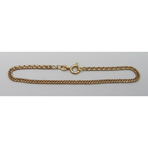 7021 - A 9ct gold bracelet, 2g, 16.5cm