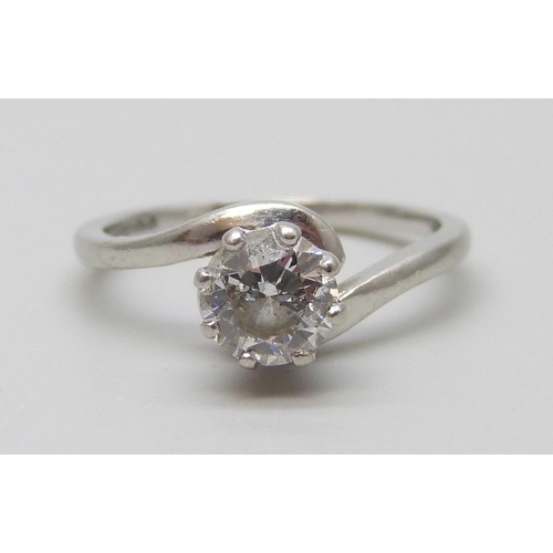 7081 - A handmade platinum and diamond solitaire ring, with valuation certificate and GIA report, 3.9g, K, ... 