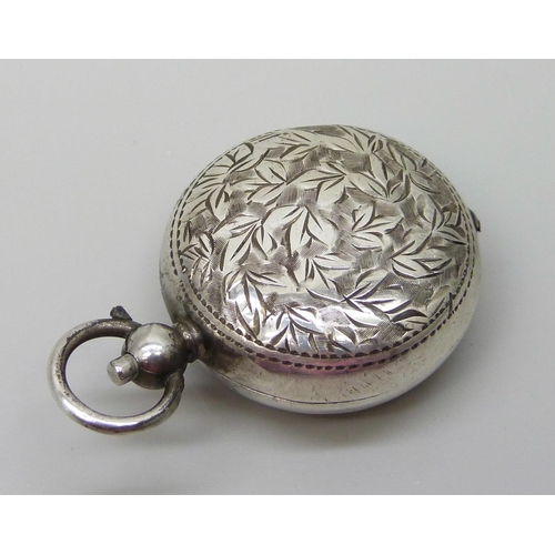 7101 - An engraved silver sovereign case, Birmingham 1913