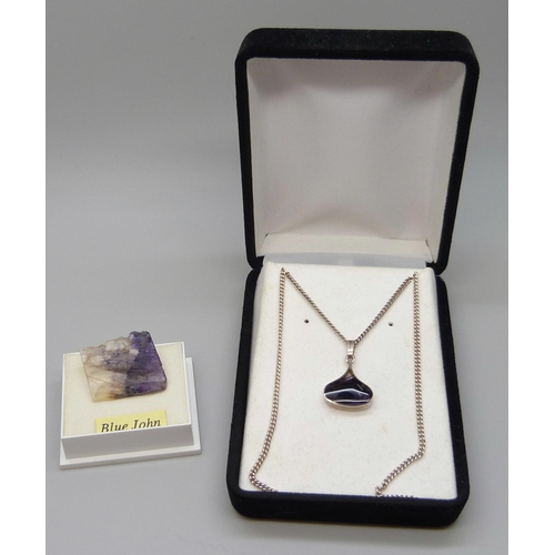 7116 - A silver set Blue John necklace together with a Blue John sample