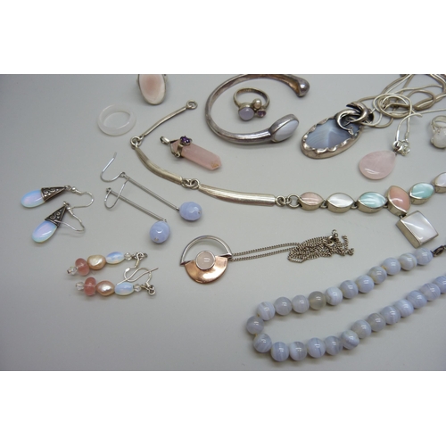 7126 - A collection of silver and silver set jewellery, mother of pearl, quartz, etc.