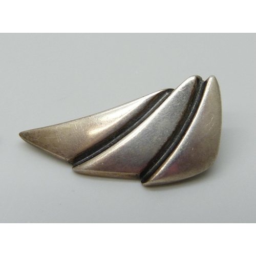 7139 - A pair of Danish 925 silver 'winged' earrings by Hans Hanssen, circa 1950