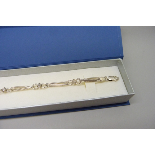 7145 - A 925 sterling silver bracelet, 13.7g