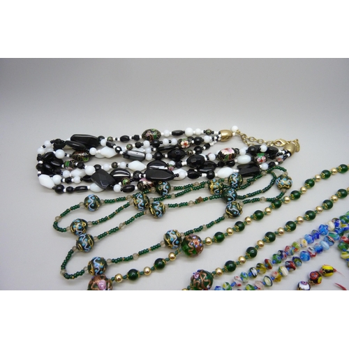 7180 - A collection of vintage glass bead jewellery and a cloisonne necklace