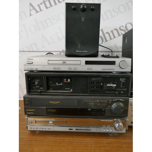 5092 - A large amount of assorted hi-fi equipment including Akai, Pioneer and Sony