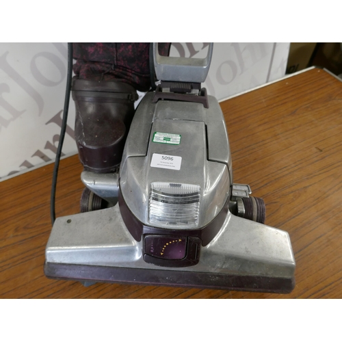 5096 - A Kirby G5 vacuum cleaner with attachments