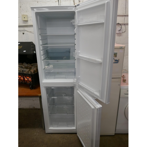 5100 - A Hoover 60/40 tower fridge freezer