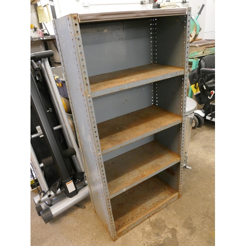 5128 - A metal 4 section storage unit