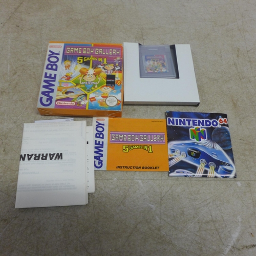 5070 - An original 1989 DMG-01 Nintendo Game Boy handheld games console in original box with Tetris game an... 