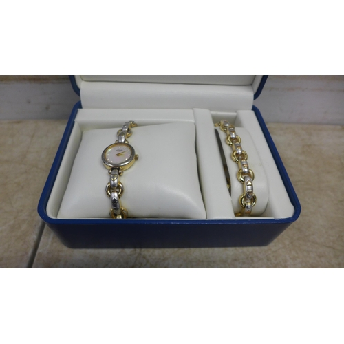 5072 - A Rotary lady's wristwatch and bracelet gift set with box and case