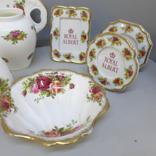 2063 - Royal Albert Old Country Roses including vase, photo frames and ornaments