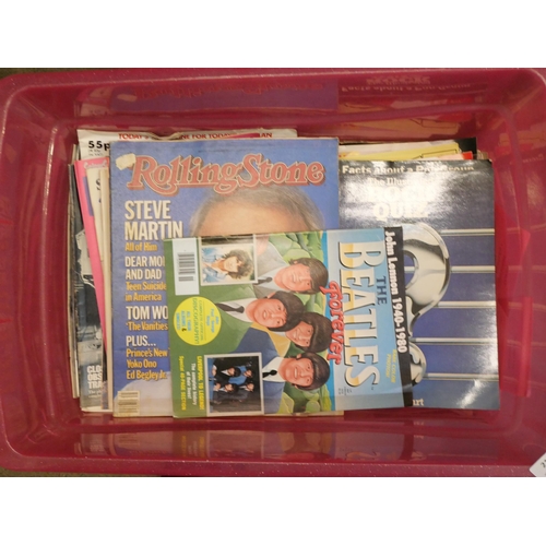 2131 - A box of The Beatles magazines, etc.