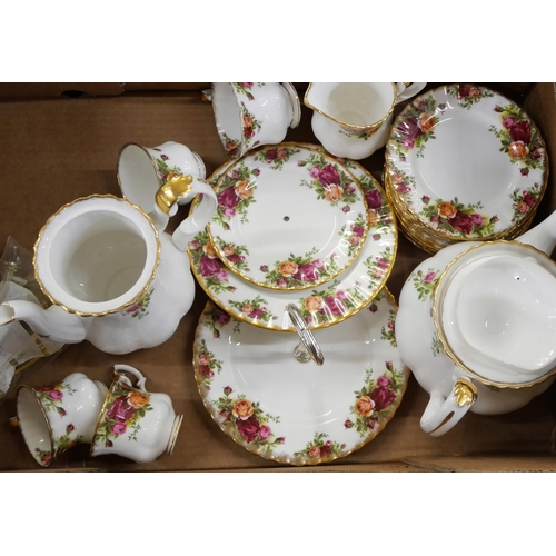 2174 - A collection of Royal Albert Old Country Roses china (first and second quality), includes cake stand... 