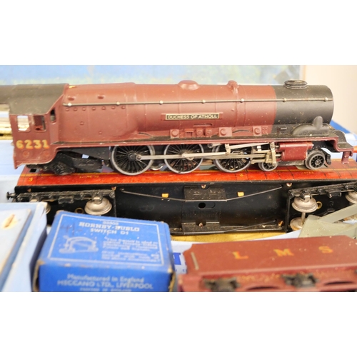 2185 - A Hornby Duchess of Atholl OO gauge train set, boxed