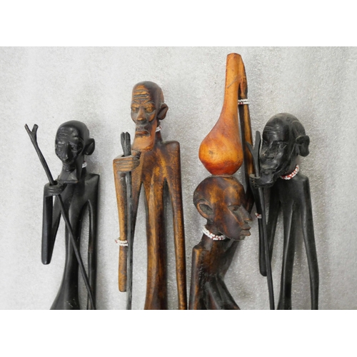 2246 - Four carved African figures