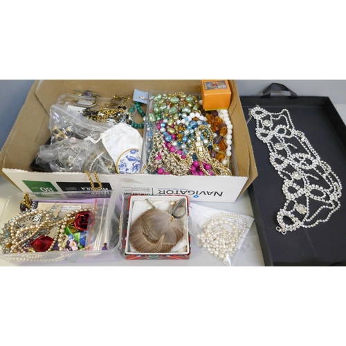 2310 - A fine diamonique collar/necklace and a box of costume jewellery