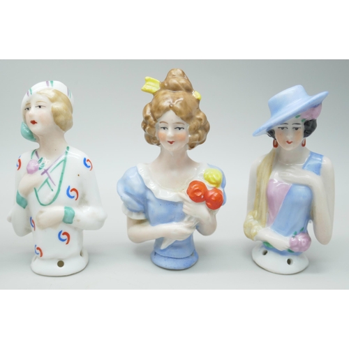 2314 - Art Deco half dolls