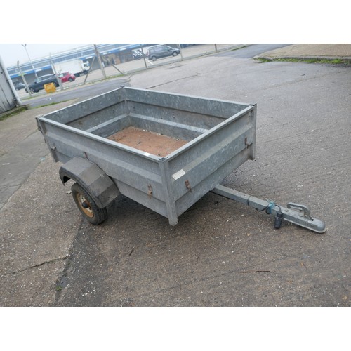 5271 - A 6 x 4 metal two wheel trailer