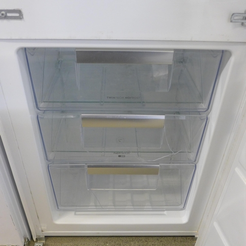 4020 - Electrolux Integrated fridge freezer 70/30 (Used) * This lot is subject to vat