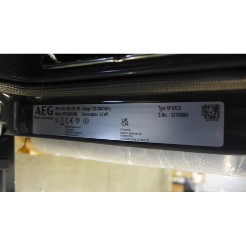 4098 - AEG Pyrolytic Single Oven, Original RRP £874.17 + vat * This lot is subject to vat