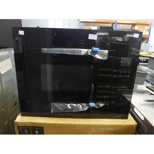 4122 - Electrolux Microwave Oven *This lot is subject to VAT