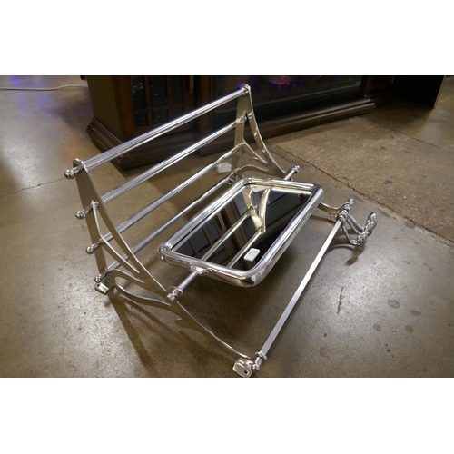 3065 - A chrome luggage coat rack