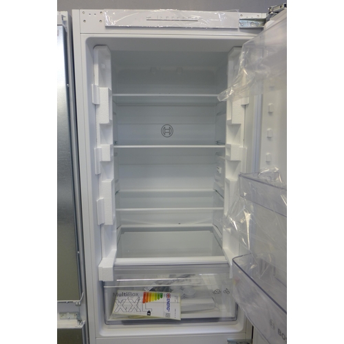 4023 - Bosch Integrated fridge freezer 70/30 Eco Airflow *This lot is subject to VAT