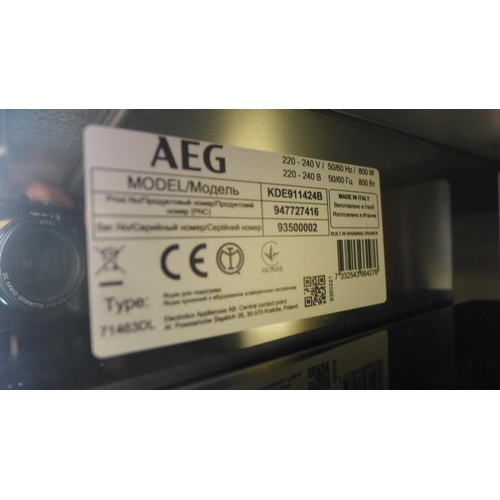 4032 - AEG Black Warming Drawer, Original RRP £457.50 + vat * This lot is subject to vat