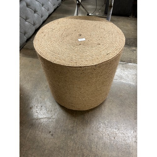 3072 - A rope side table  *This lot is subject to VAT