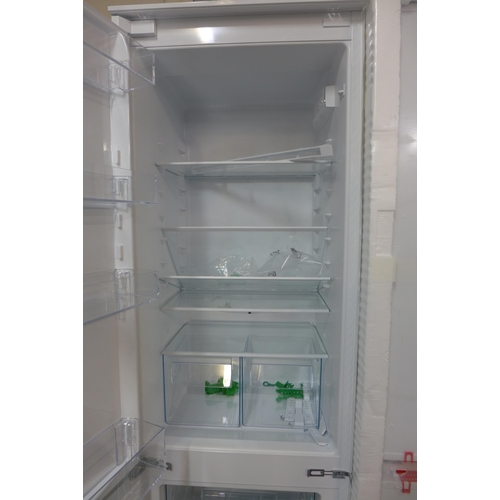 4235 - AEG Integrated 70/30 Fridge Freezer (Frost Free), Original RRP £832.50 + vat * This lot is subject t... 