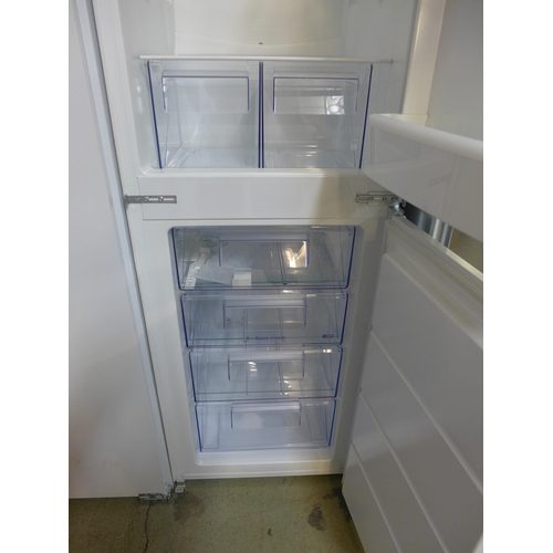 4237 - Zanussi 50/50 Integrated Fridge Freezer, Original RRP £437.50 + vat * This lot is subject to vat