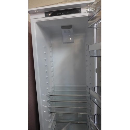 4238 - AEG Integrated Tower Fridge, Original RRP £832.50 + vat * This lot is subject to vat