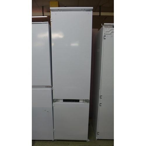 4240 - Hotpoint Integrated Fridge Freezer 70/30 Original RRP £450.00 + vat  * This lot is subject to vat