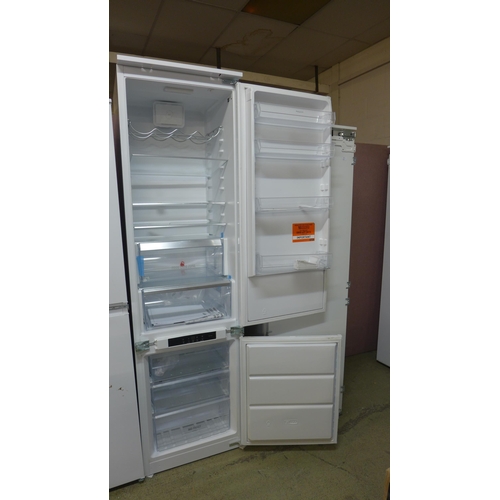 4240 - Hotpoint Integrated Fridge Freezer 70/30 Original RRP £450.00 + vat  * This lot is subject to vat