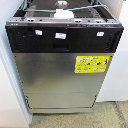 4242 - Fully Integrated Sliding Hinge Dishwasher, Original RRP £500.00 + vat * This lot is subject to vat