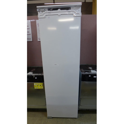 4243 - AEG  Integrated Tower Fridge (Scratch to door) Original RRP £832.50 + vat * This lot is subject to v... 