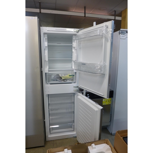 4245 - AEG Integrated 70/30 Fridge Freezer (Frost Free), Original RRP £832.50 + vat * This lot is subject t... 